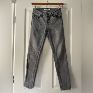 Used Melrose and Market Gray Skinny Jean - Size 25